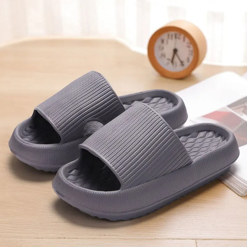 Hiquo OrthoCloud Slippers